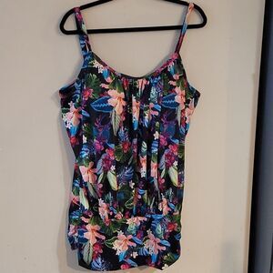 Cute swim 🏊‍♀️  suits for all size 18